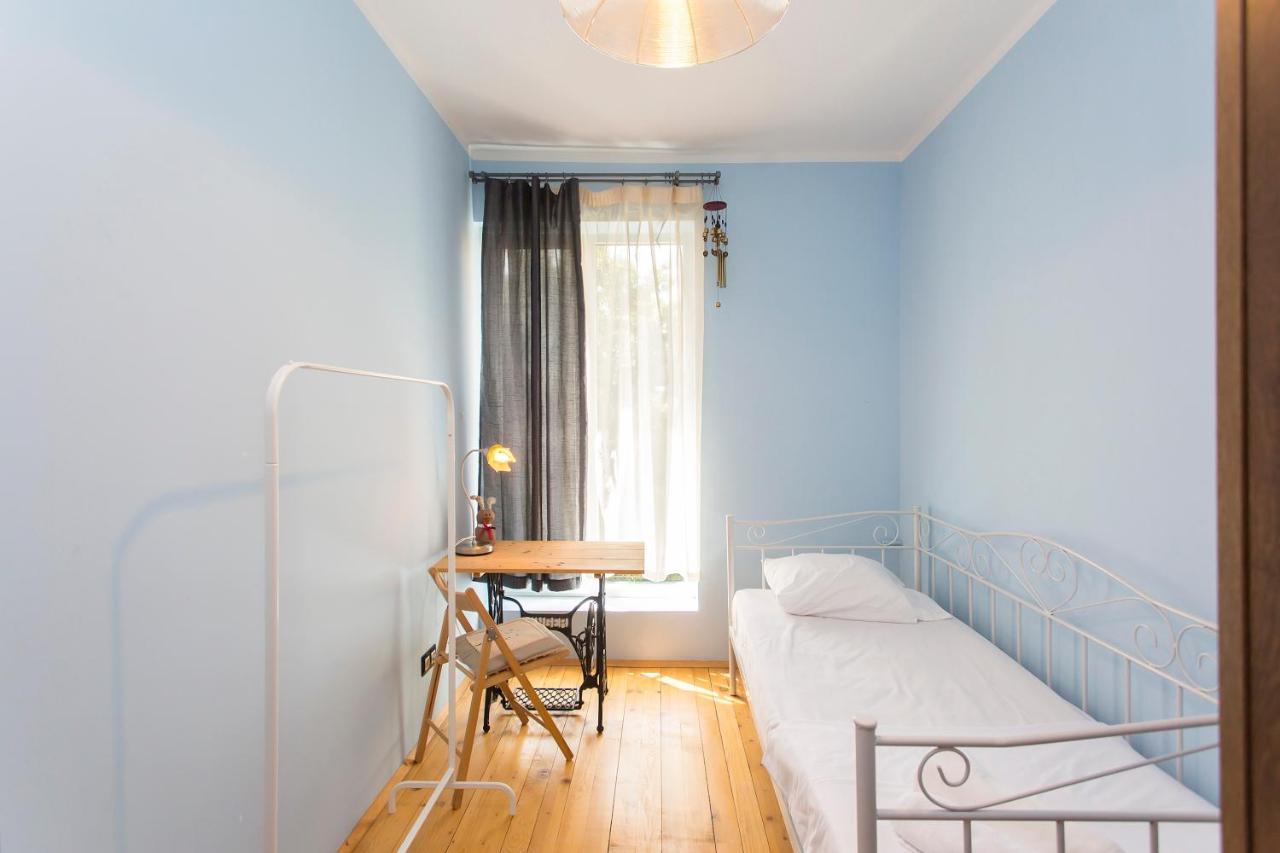 Colorful 2Bdr Apartment In The City Center 소피아 외부 사진